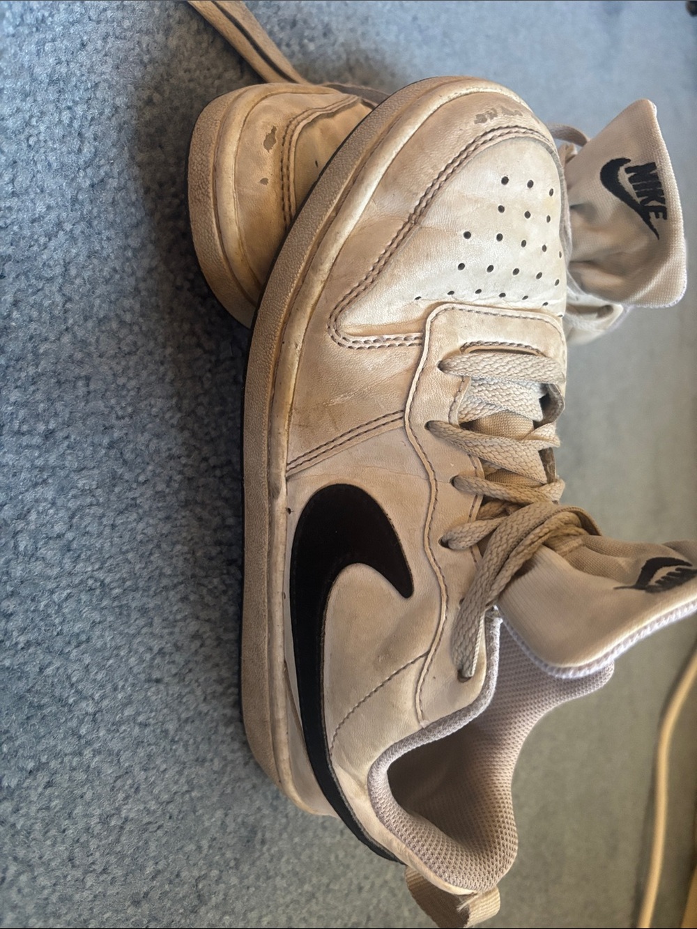 Nike Beige/Tan Leather Sneakers with Black Swoosh